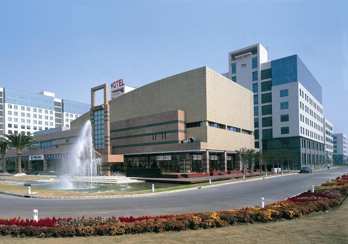 River Front Business Hotel Shanghai Exterior foto